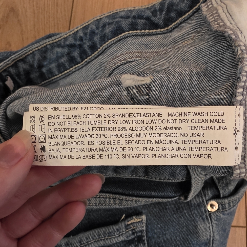 Forever 21 High Waisted Super Flare Jeans- 31 - Picture 12 of 12